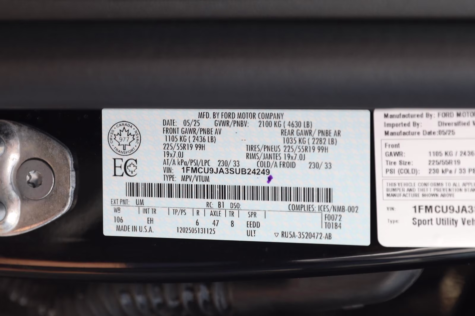 2025 Agate Black Ford Escape Platinum AWD SUV