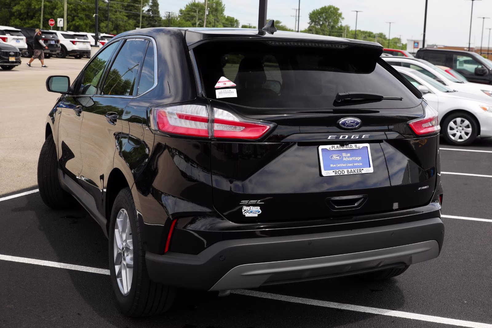 2024 Agate Black Ford Edge SEL AWD SUV