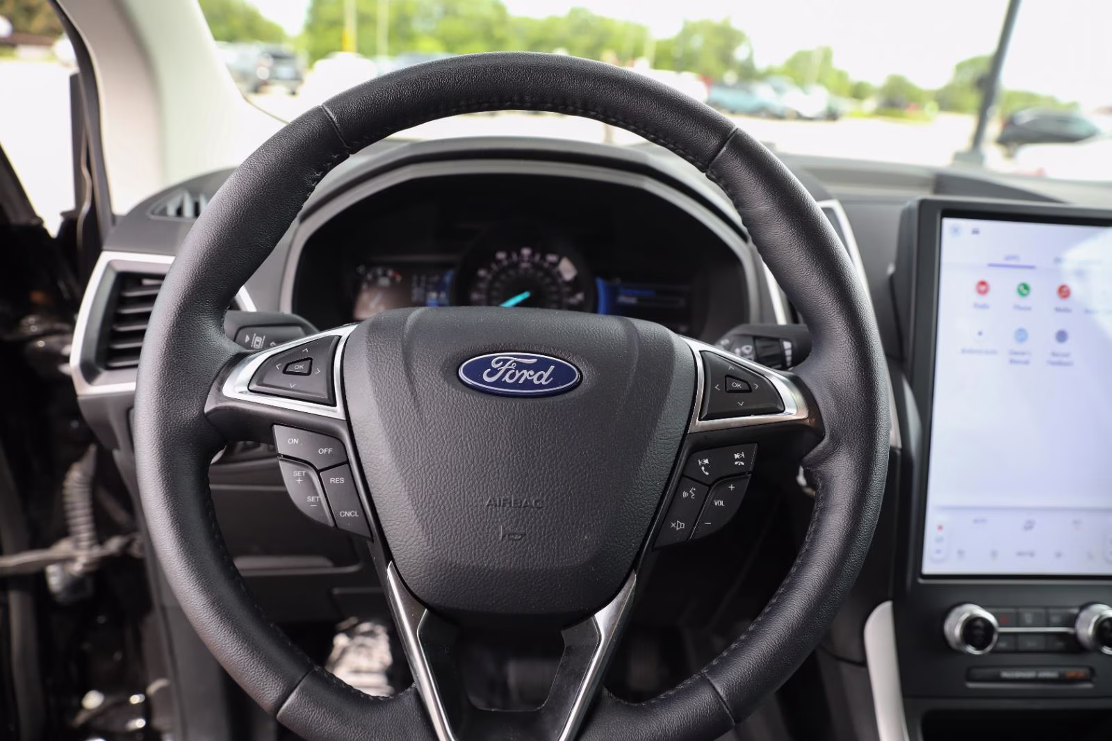 2024 Agate Black Ford Edge SEL AWD SUV