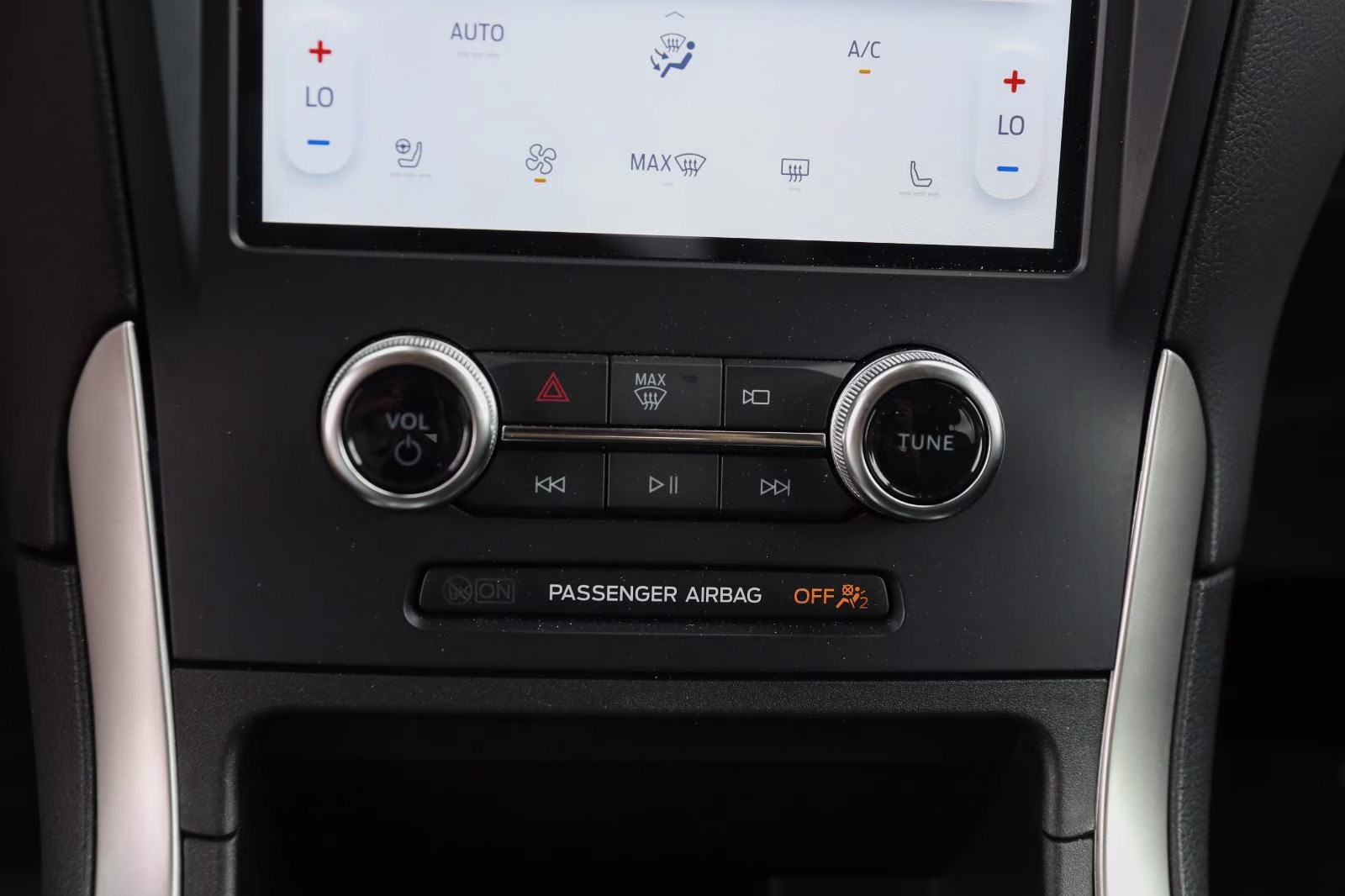 2024 Agate Black Ford Edge SEL AWD SUV