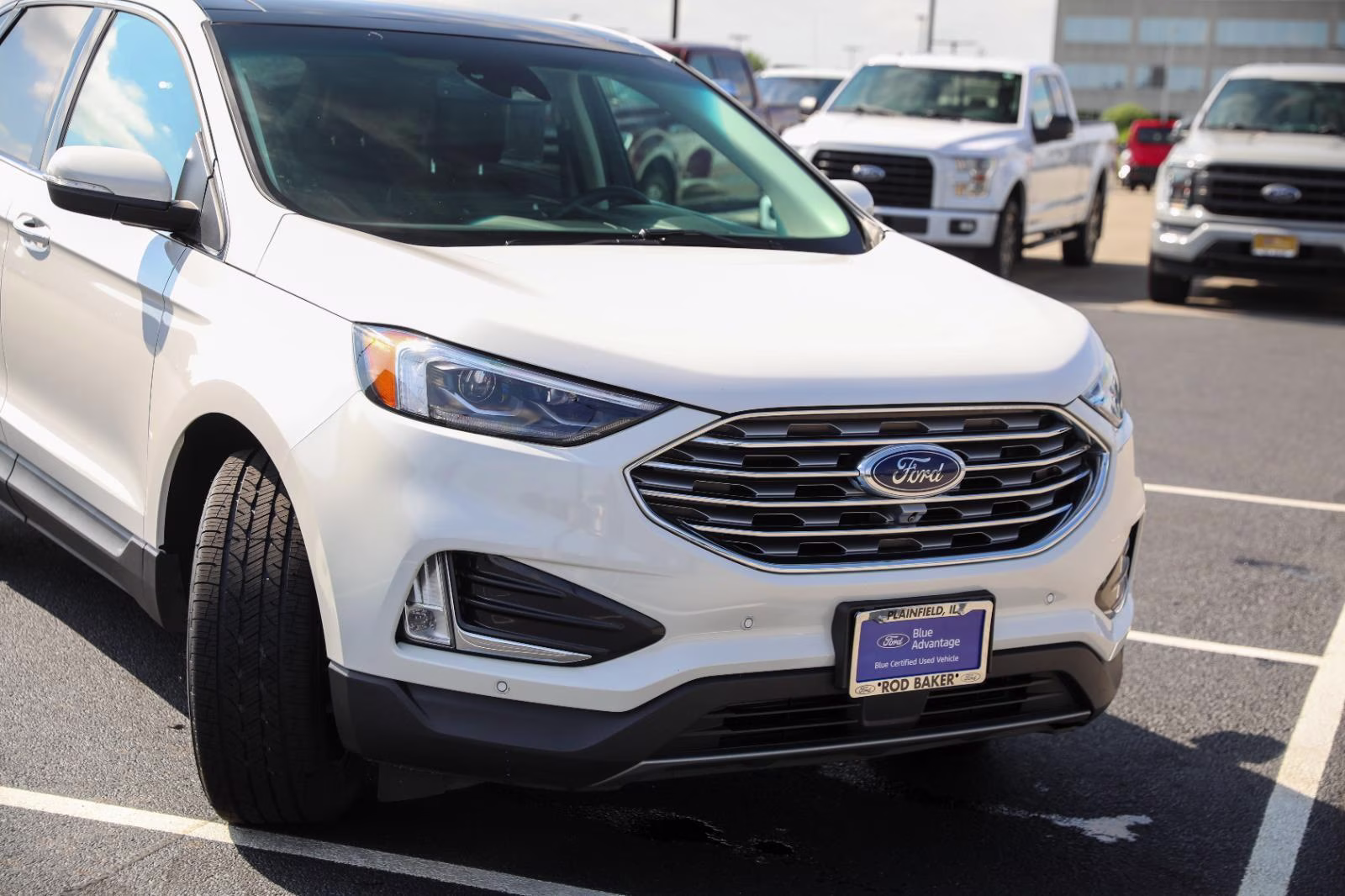 2024 Star White Metallic Tri-Coat Ford Edge Titanium AWD SUV
