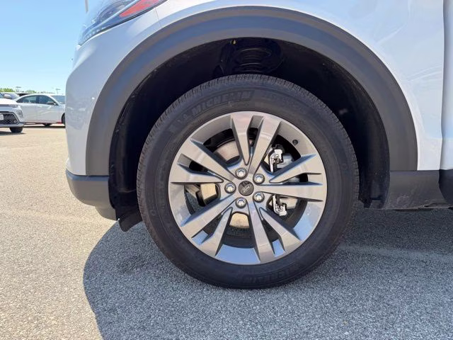 2026 White Metallic Ford Explorer Active 4X4 SUV
