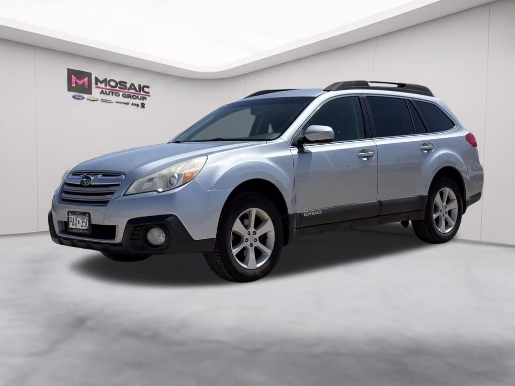 2013 Ice Silver Metallic Subaru Outback 2.5i Premium AWD SUV