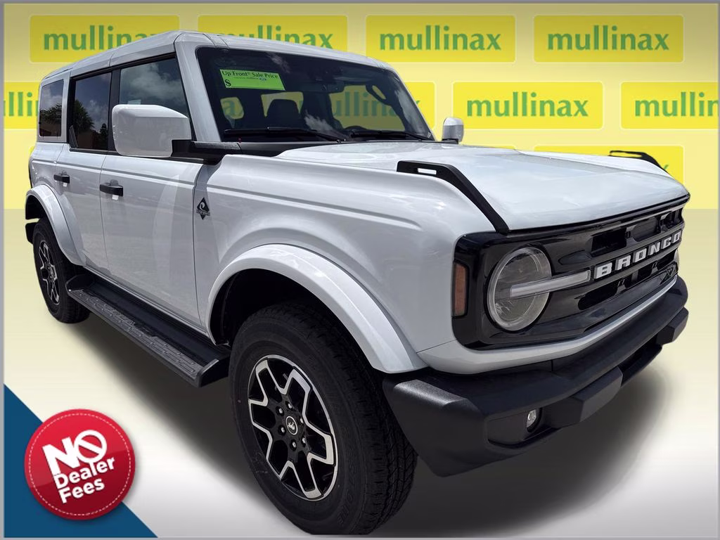 2026 Oxford White Ford Bronco Outer Banks 4X4 SUV