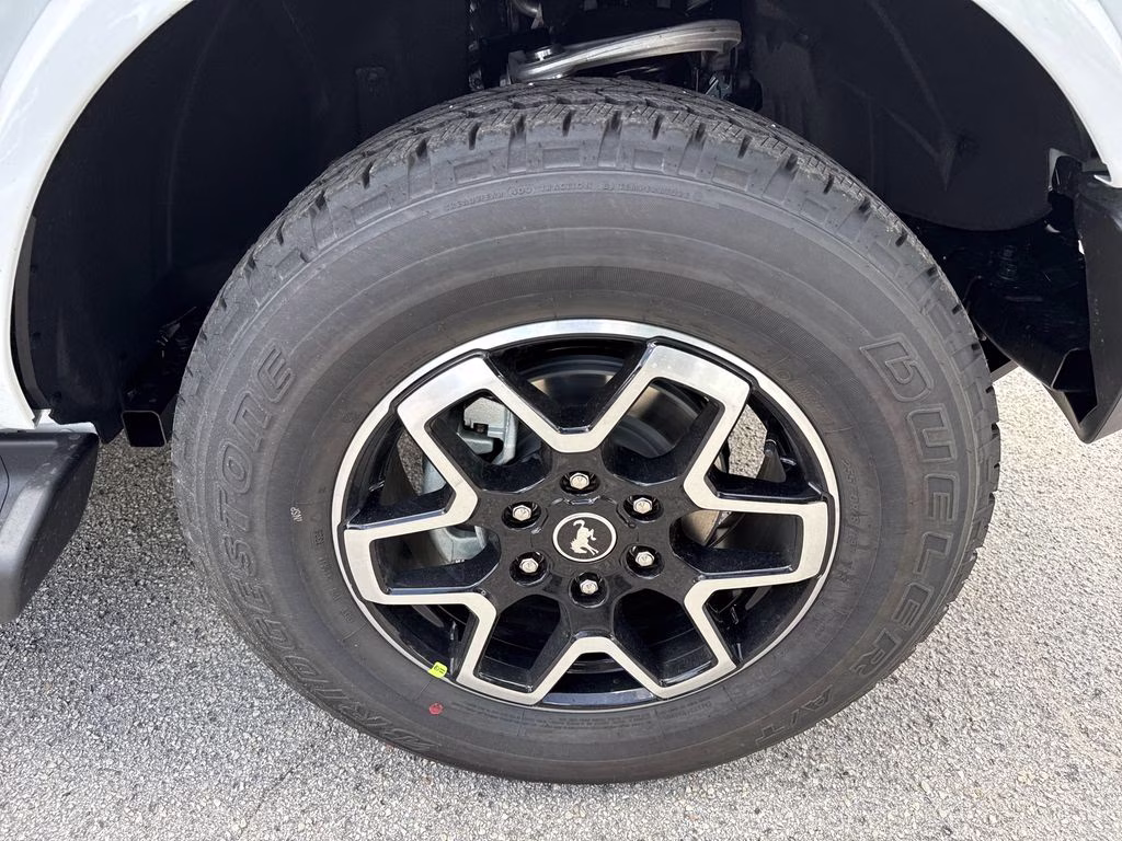 2026 Oxford White Ford Bronco Outer Banks 4X4 SUV