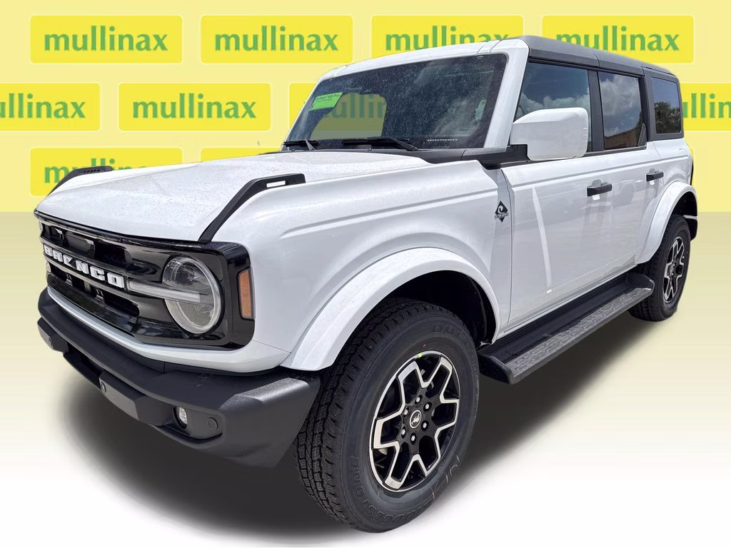 2026 Oxford White Ford Bronco Outer Banks 4X4 SUV