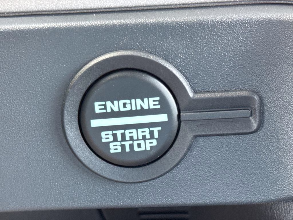 2026 Oxford White Ford Bronco Outer Banks 4X4 SUV