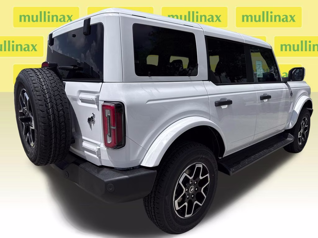 2026 Oxford White Ford Bronco Outer Banks 4X4 SUV