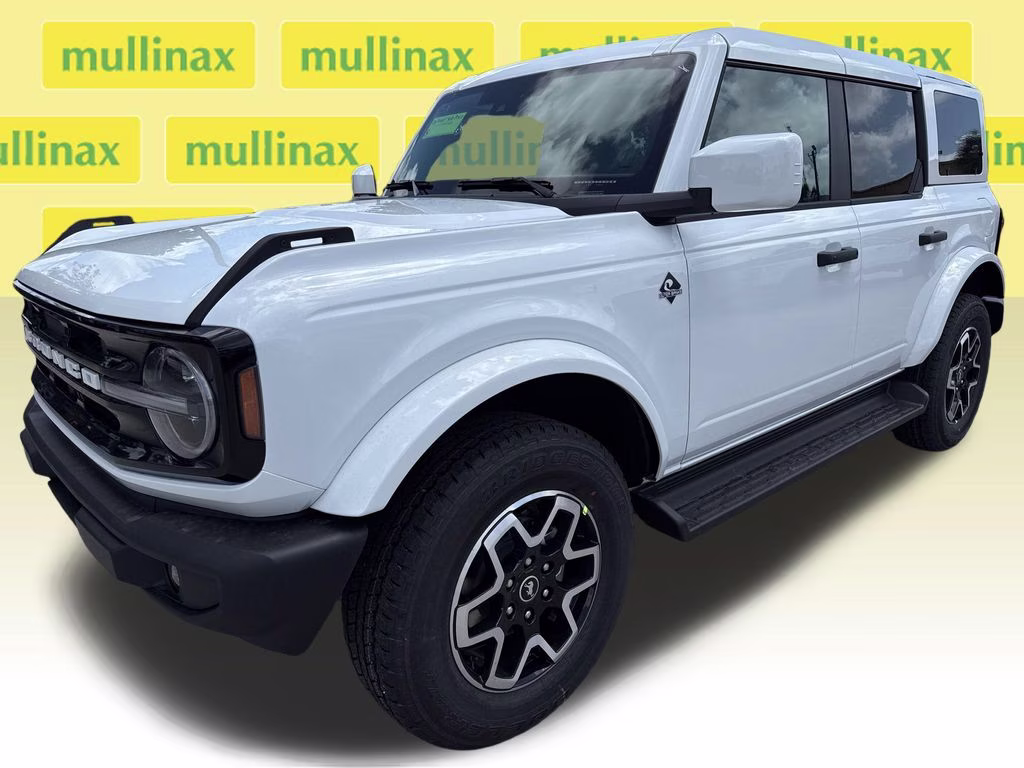 2026 Oxford White Ford Bronco Outer Banks 4X4 SUV