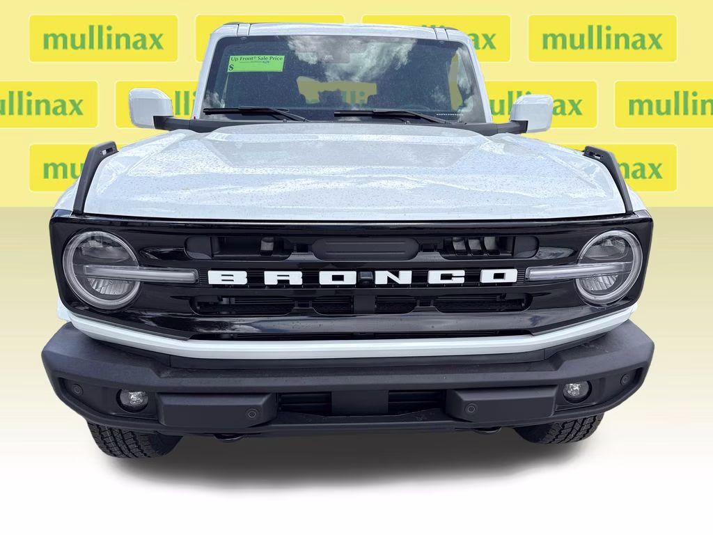 2026 Oxford White Ford Bronco Outer Banks 4X4 SUV