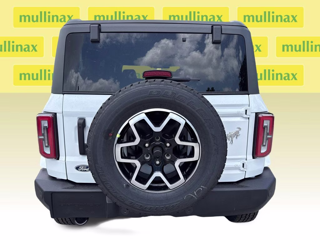2026 Oxford White Ford Bronco Outer Banks 4X4 SUV
