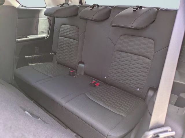2025 Everest White Pearl Tricoat Nissan Pathfinder SV FWD SUV