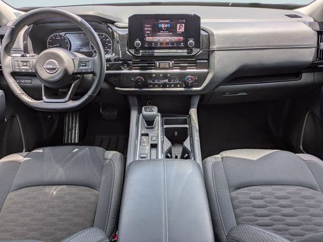 2025 Everest White Pearl Tricoat Nissan Pathfinder SV FWD SUV