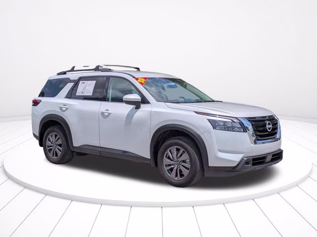 2025 Everest White Pearl Tricoat Nissan Pathfinder SV FWD SUV
