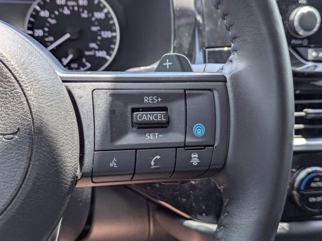 2025 Everest White Pearl Tricoat Nissan Pathfinder SV FWD SUV