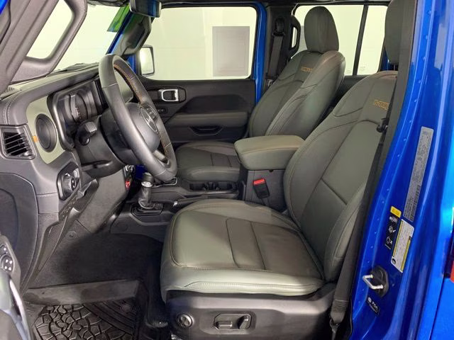 2024 Hydro Blue Pearlcoat Jeep Gladiator Mojave 4X4 Truck