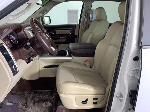 2017 Bright White Clearcoat Ram 1500 Laramie 4X4 Truck
