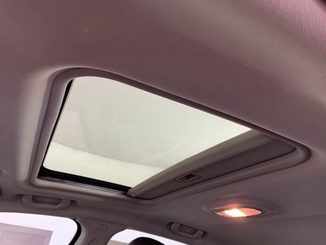 2009 Victory Red Chevrolet Impala LT FWD Sedan