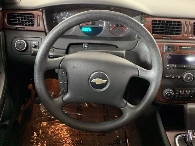 2009 Victory Red Chevrolet Impala LT FWD Sedan