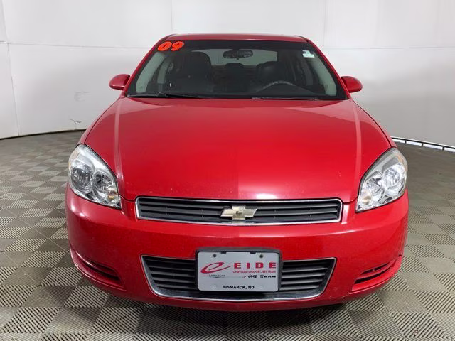 2009 Victory Red Chevrolet Impala LT FWD Sedan