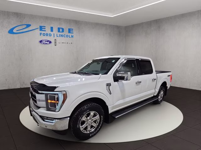2022 Star White Metallic Tri-Coat Ford F-150 Lariat 4X4 Truck