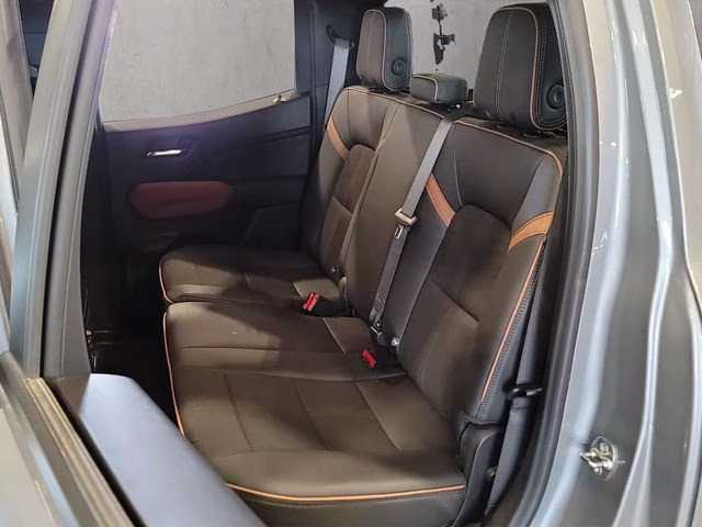 2024 Sterling Metallic GMC Canyon AT4 4X4 Truck