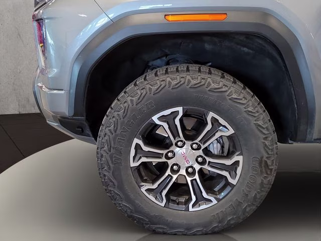 2024 Sterling Metallic GMC Canyon AT4 4X4 Truck