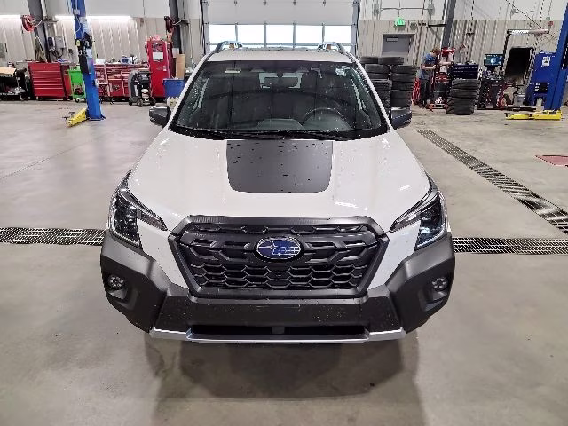 2023 Crystal White Pearl Subaru Forester Wilderness AWD SUV