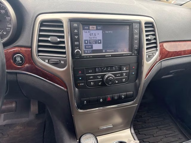 2012 Stone White Clearcoat Jeep Grand Cherokee Limited 4X4 SUV