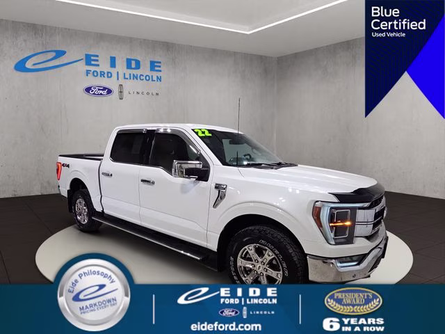 2022 Star White Metallic Tri-Coat Ford F-150 Lariat 4X4 Truck