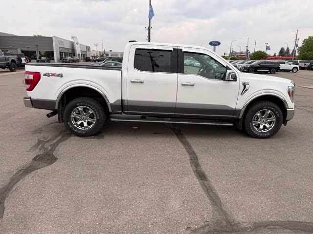 2022 White Ford F-150 Lariat 4X4 Truck