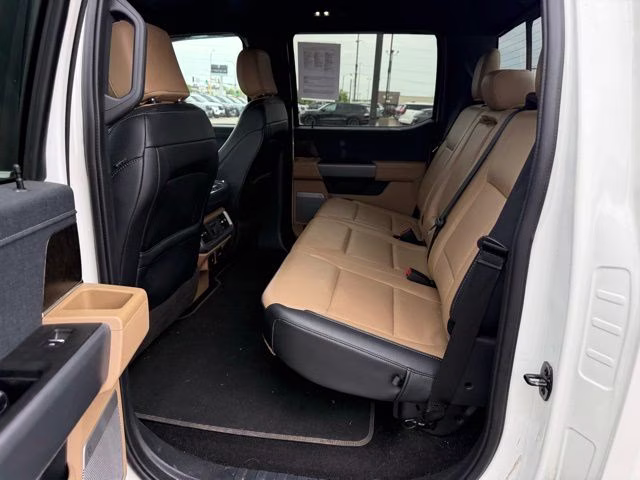 2022 White Ford F-150 Lariat 4X4 Truck