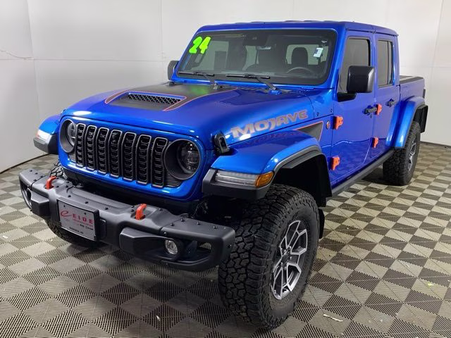 2024 Hydro Blue Pearlcoat Jeep Gladiator Mojave 4X4 Truck
