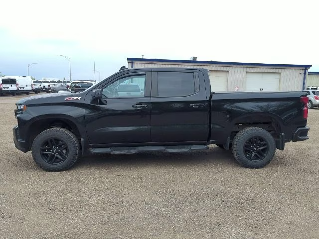 2020 Black Chevrolet Silverado 1500 LT Trail Boss 4X4 Truck