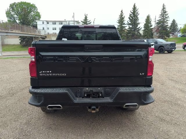 2020 Black Chevrolet Silverado 1500 LT Trail Boss 4X4 Truck