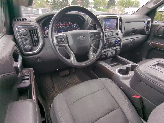 2020 Black Chevrolet Silverado 1500 LT Trail Boss 4X4 Truck