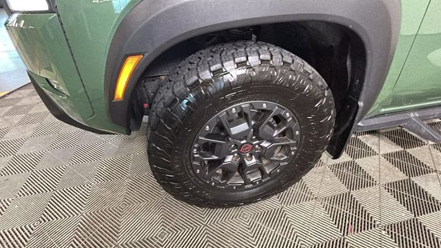 2022 Tactical Green Metallic Nissan Frontier PRO-4X 4X4 Truck