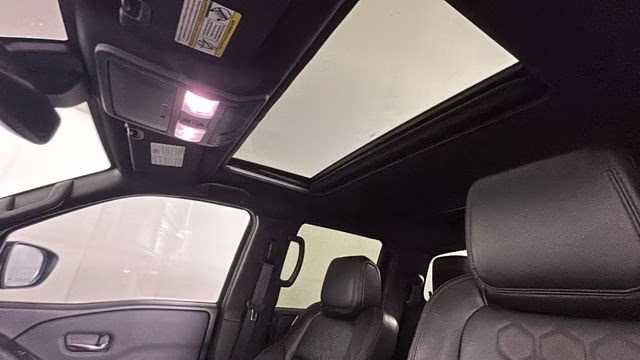 2022 Tactical Green Metallic Nissan Frontier PRO-4X 4X4 Truck
