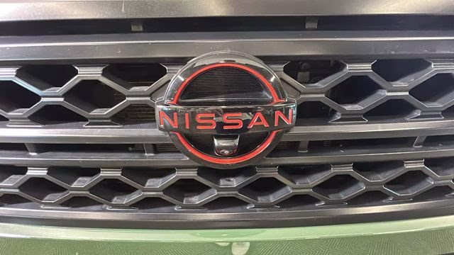 2022 Tactical Green Metallic Nissan Frontier PRO-4X 4X4 Truck
