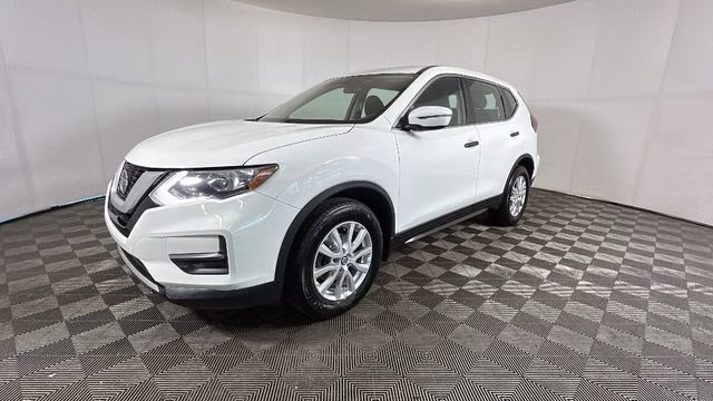 2020 Glacier White Nissan Rogue S FWD SUV