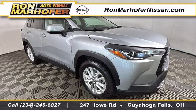 2023 Sonic Silver Metallic Toyota Corolla Cross LE AWD SUV