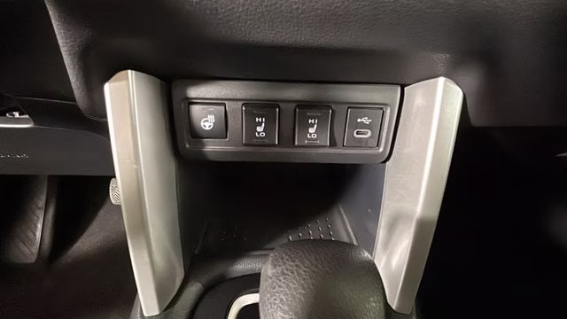 2023 Sonic Silver Metallic Toyota Corolla Cross LE AWD SUV