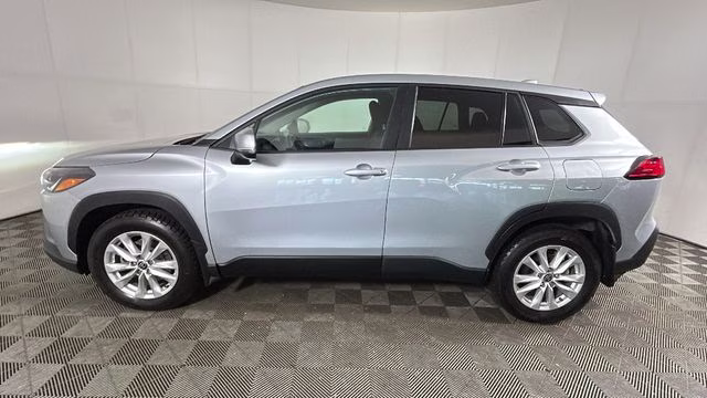 2023 Sonic Silver Metallic Toyota Corolla Cross LE AWD SUV