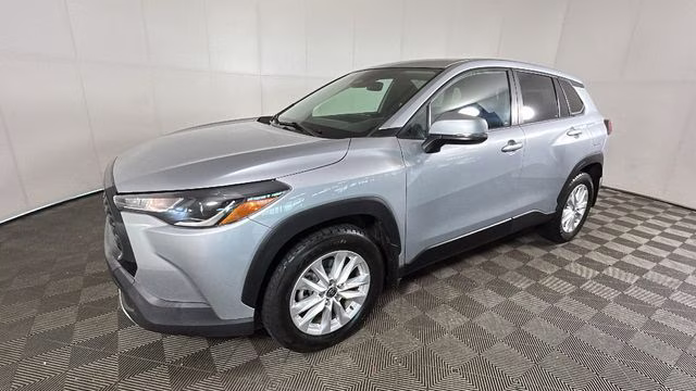 2023 Sonic Silver Metallic Toyota Corolla Cross LE AWD SUV
