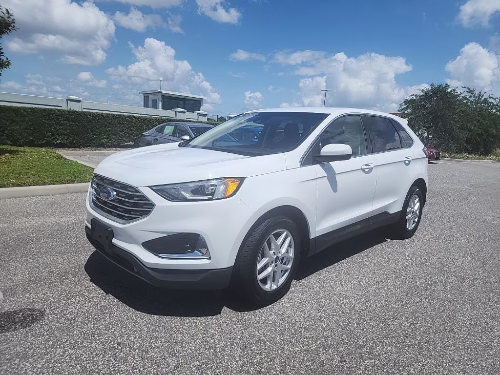 2022 Ford Edge SEL AWD's photo
