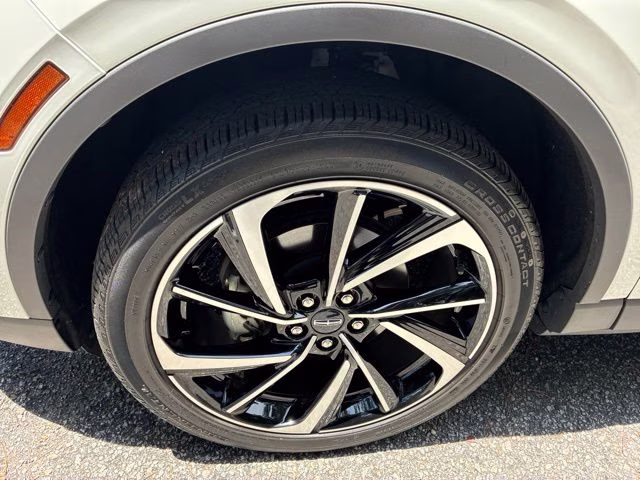 2023 White Metallic Lincoln Corsair Reserve FWD SUV