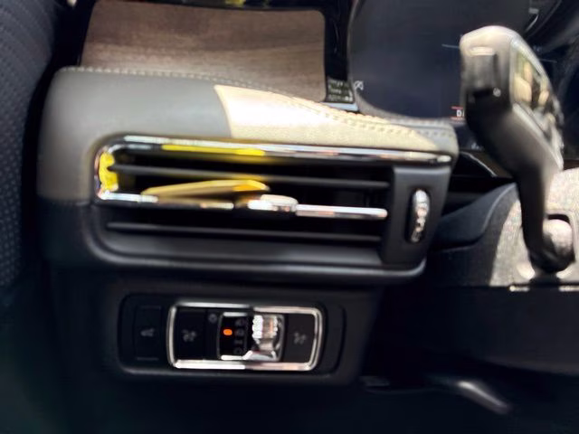 2023 White Metallic Lincoln Corsair Reserve FWD SUV