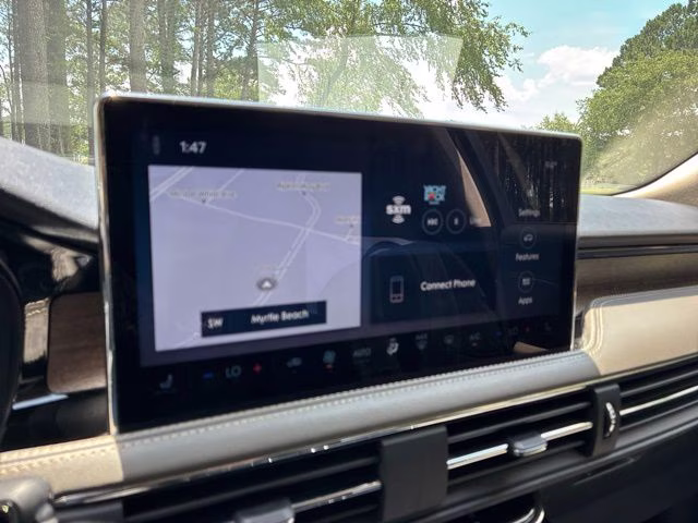 2023 White Metallic Lincoln Corsair Reserve FWD SUV