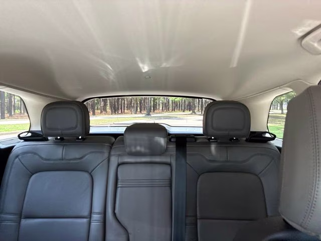 2023 White Metallic Lincoln Corsair Reserve FWD SUV