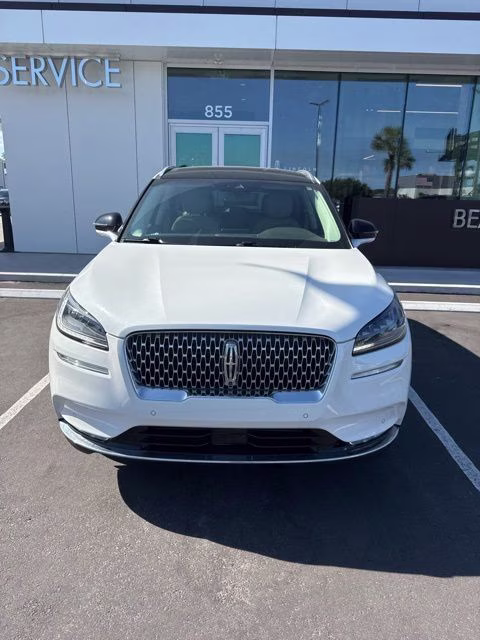 2020 White Lincoln Corsair Reserve AWD SUV